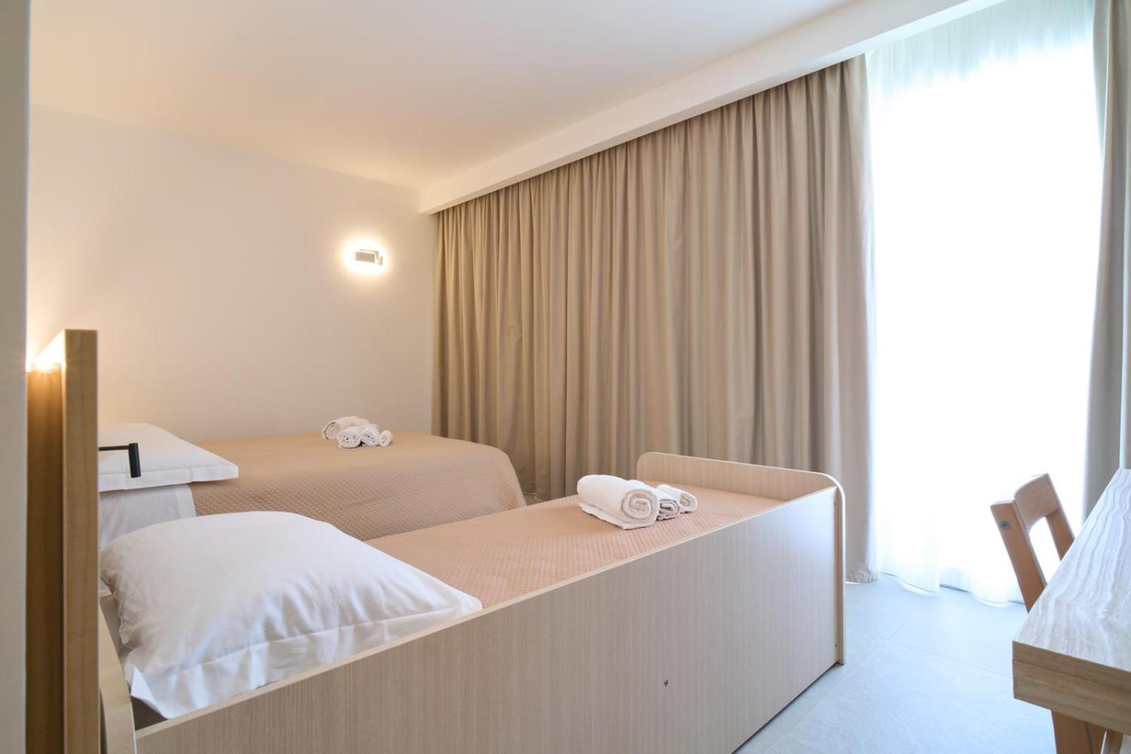 Kepos Bronte Hotel ภายนอก รูปภาพ
